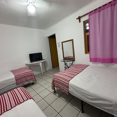 Hostal Zipolite Arteaga Oaxaca Экстерьер фото