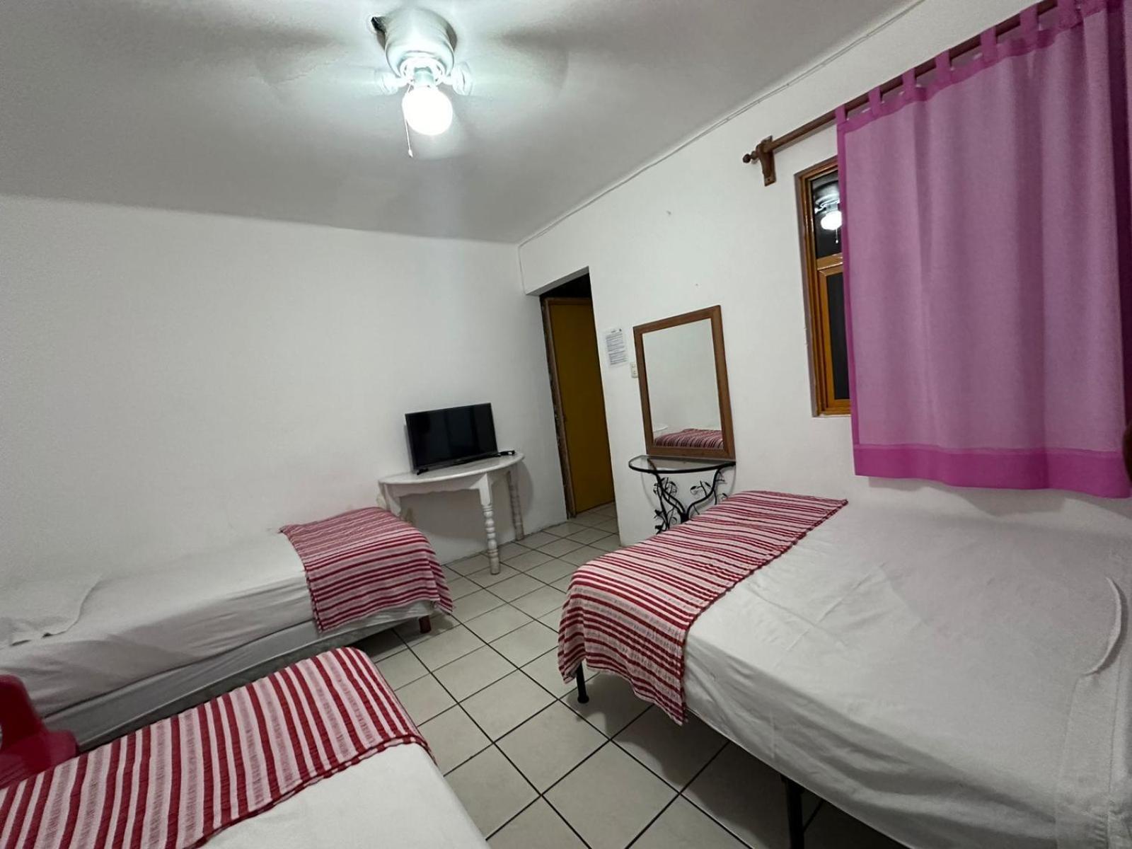 Hostal Zipolite Arteaga Oaxaca Экстерьер фото