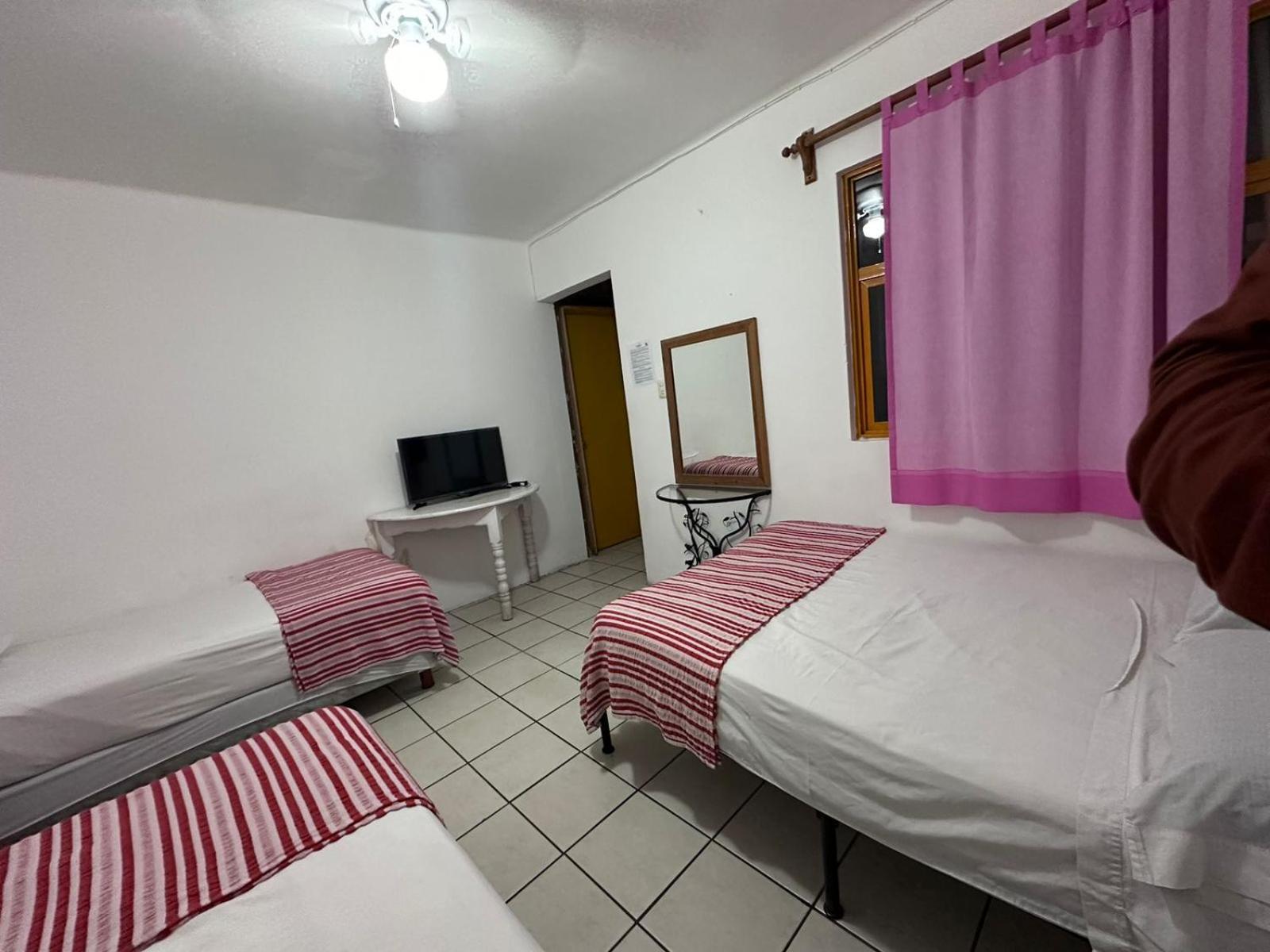 Hostal Zipolite Arteaga Oaxaca Экстерьер фото
